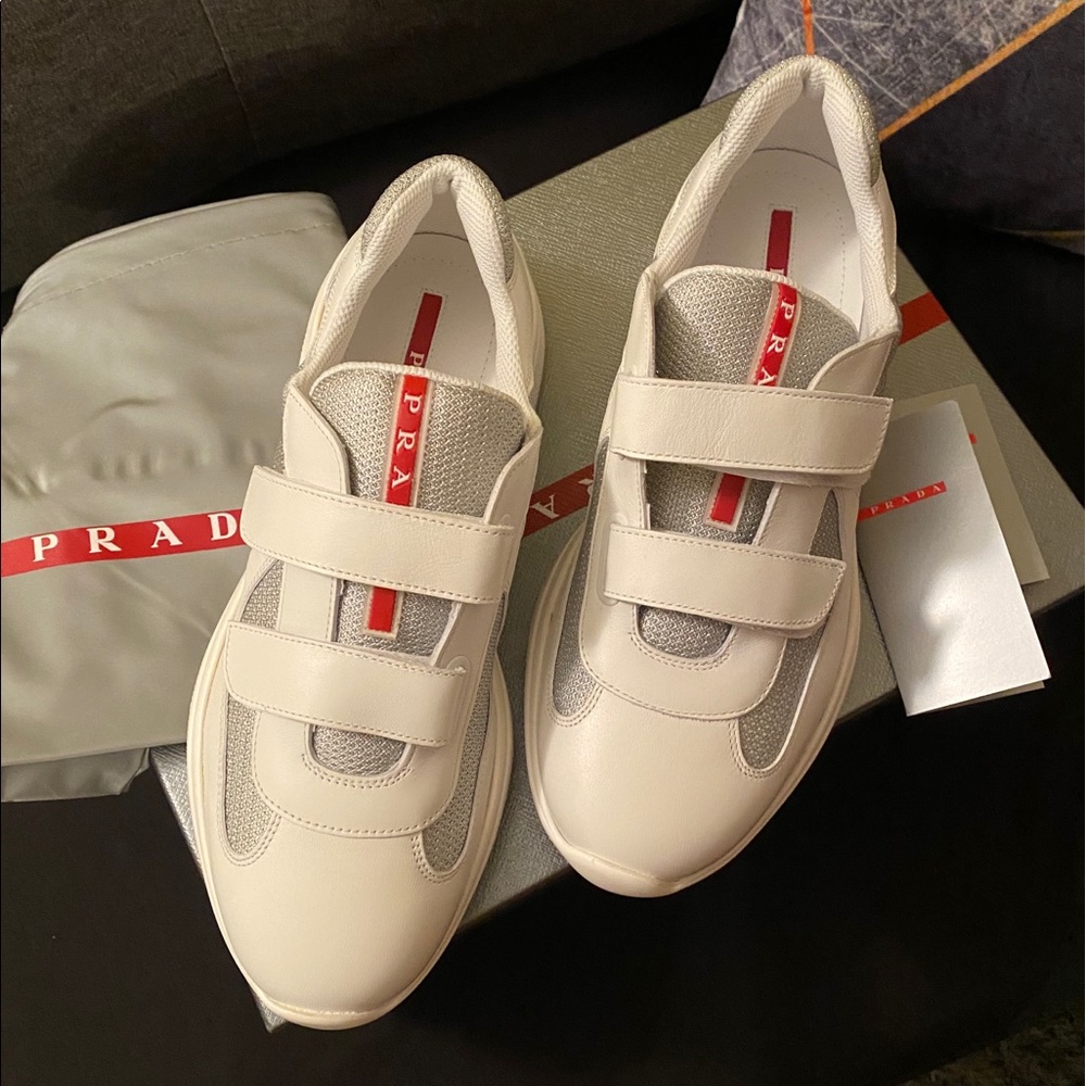 AUTHENTIC PRADA MEN SNEAKERS